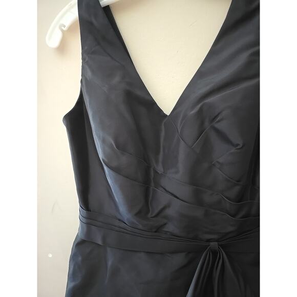 Belsoie Black Surplice V-Neck Sleeveless Evening Cocktail Dress Womans Size 10 - Picture 3 of 7